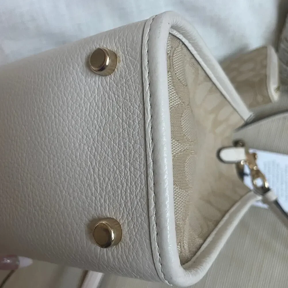 Coach Dempsey Tote 22 & Matching Wristlet Wallet 2-Piece Set C8417